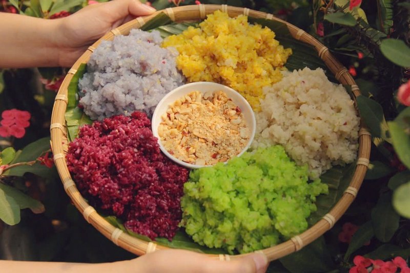 Cách làm xôi ngũ sắc chuẩn vị Tây Bắc đơn giản
