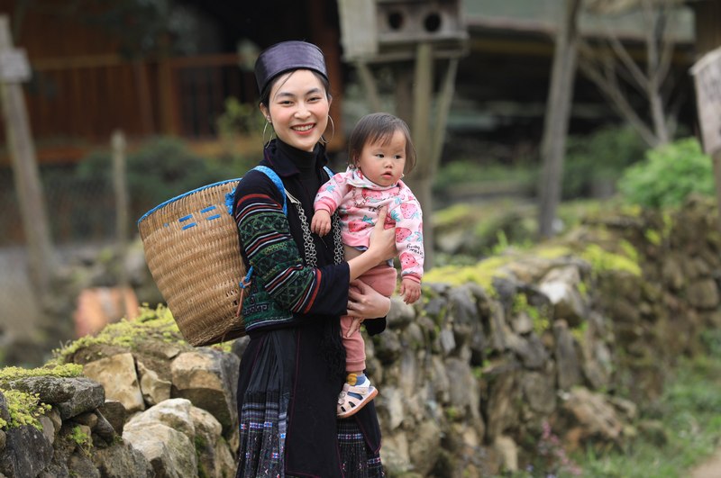 Lào Cai: Nóc nhà Đông Dương và sương mù