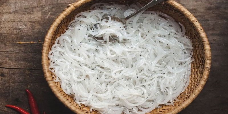 Cá ngần sông Đà nằm ở phần thịt mềm, vị ngọt tự nhiên